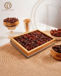 تمور فاخرة